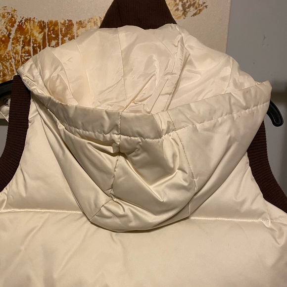 ADIDAS hooded down vest - Picture 3 of 6